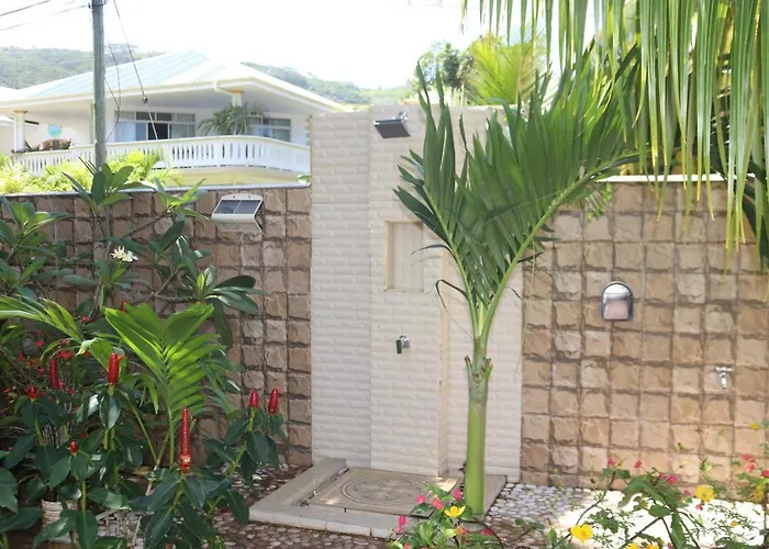 Chez Augustine * Baie Lazare (Mahe)
