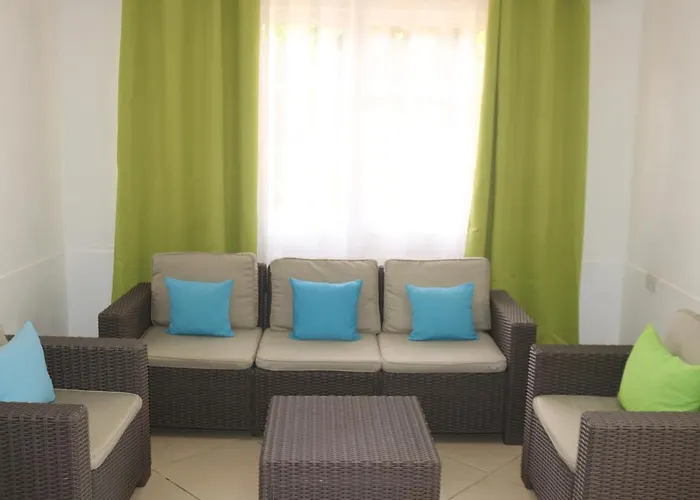 Chez Augustine Apartman Baie Lazare (Mahe)